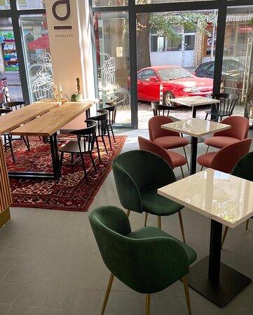 Altruist Urban Cafe